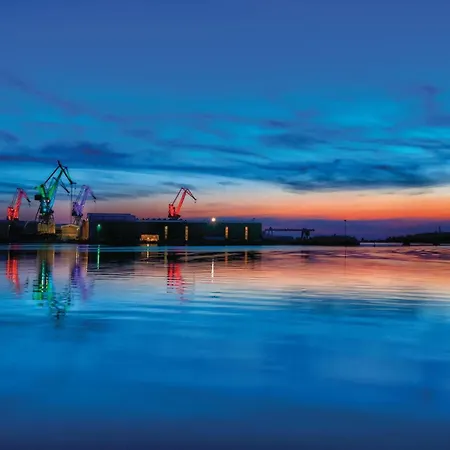 In With Kitchen プーラ